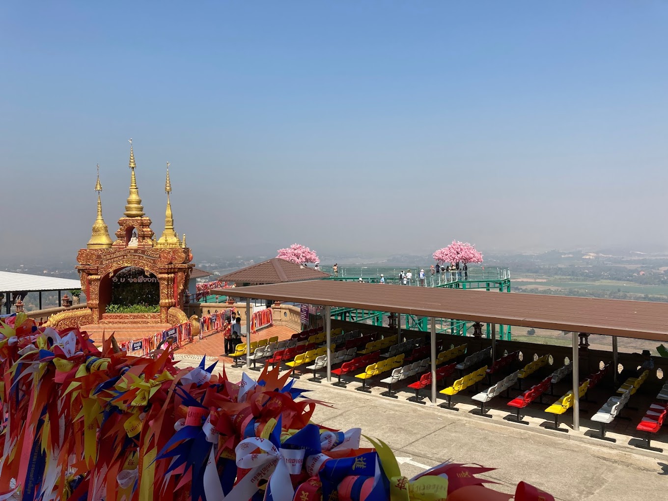 清盛天空步道座椅區