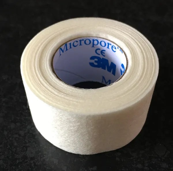 3M Micropore Surgical Tape 2.5cm x 9.14M Shiny Spores