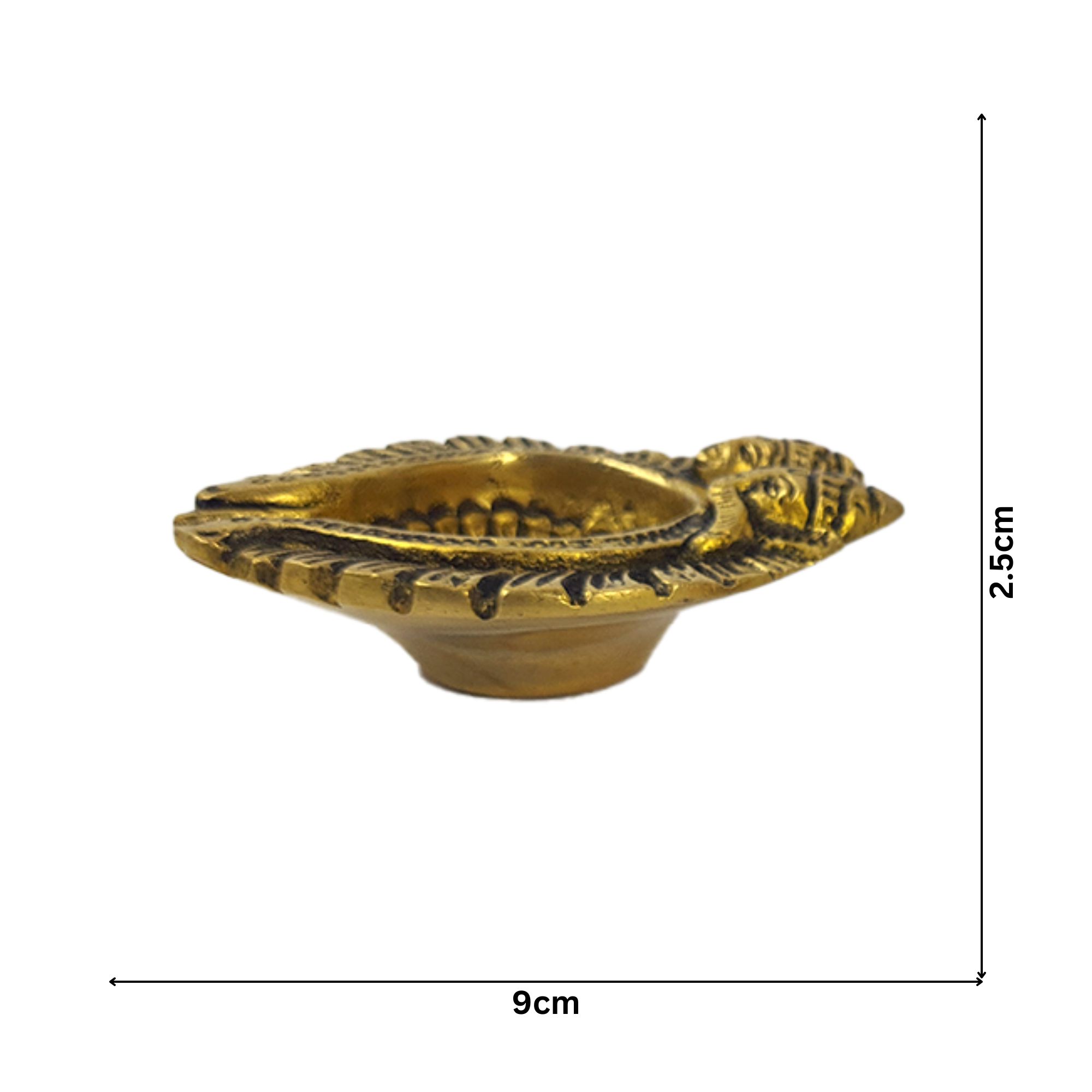 Brass Antique Lakshmi Ganapathi Design Diyas Small (1 pair)