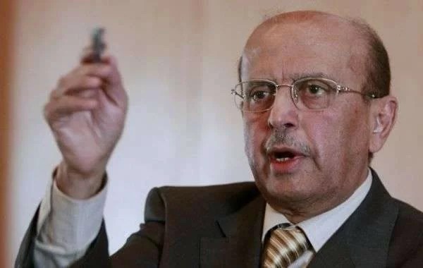 القربي: دول الهيمنة بحاجة إلى مراجعة قراراتها السياسية والعسكرية