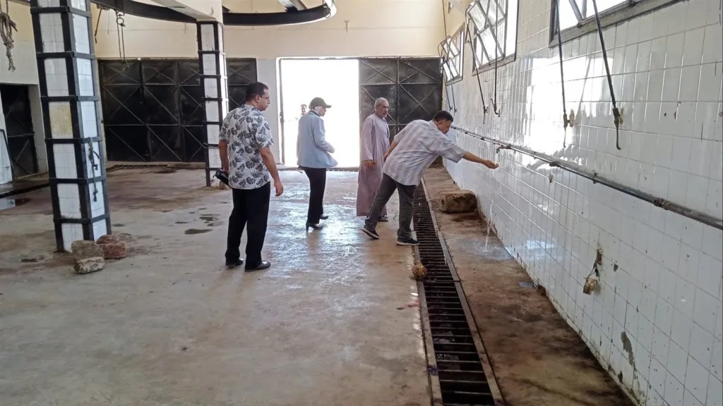 ضبط شادر مخالف لذبح الأضاحي خارج المجزر بمقابل مادي بكفر شكر