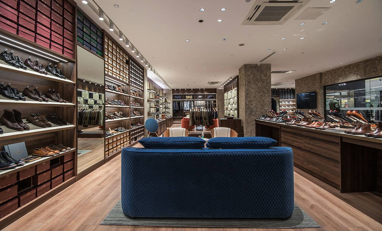 Shoegazing Podcast - Ep. 15, Leon Fan, Medallion Shoes, about succeeding in China