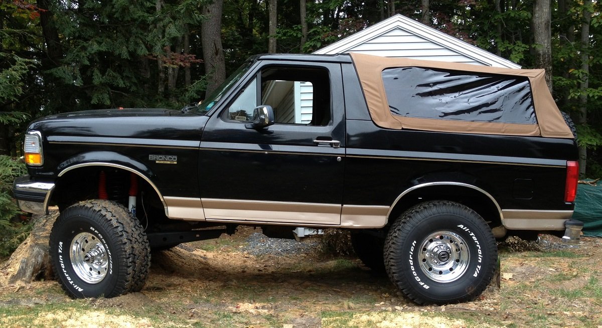 1980 To 1996 Ford Bronco Fasttrac Black Diamond Soft Top Broncograveyard Find a Ford Bronco Soft Top Extreme Duty EZ Trac Soft Top with Zip Out Windows and more online.