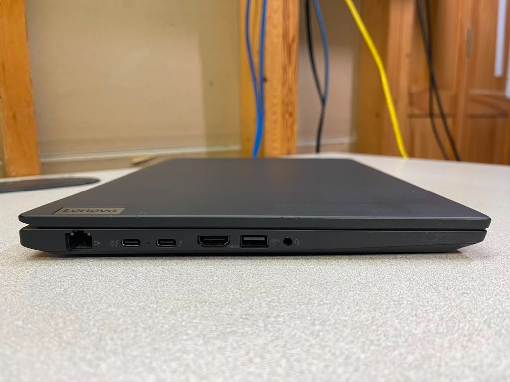 Lenovo ThinkPad laptop computer — Intel Core i7 processor, 256 GB SSD