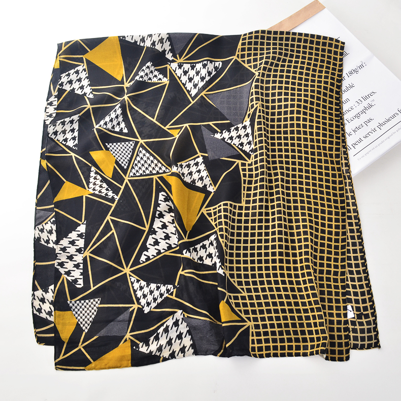 Hijab Premium | Viscose Géométrique