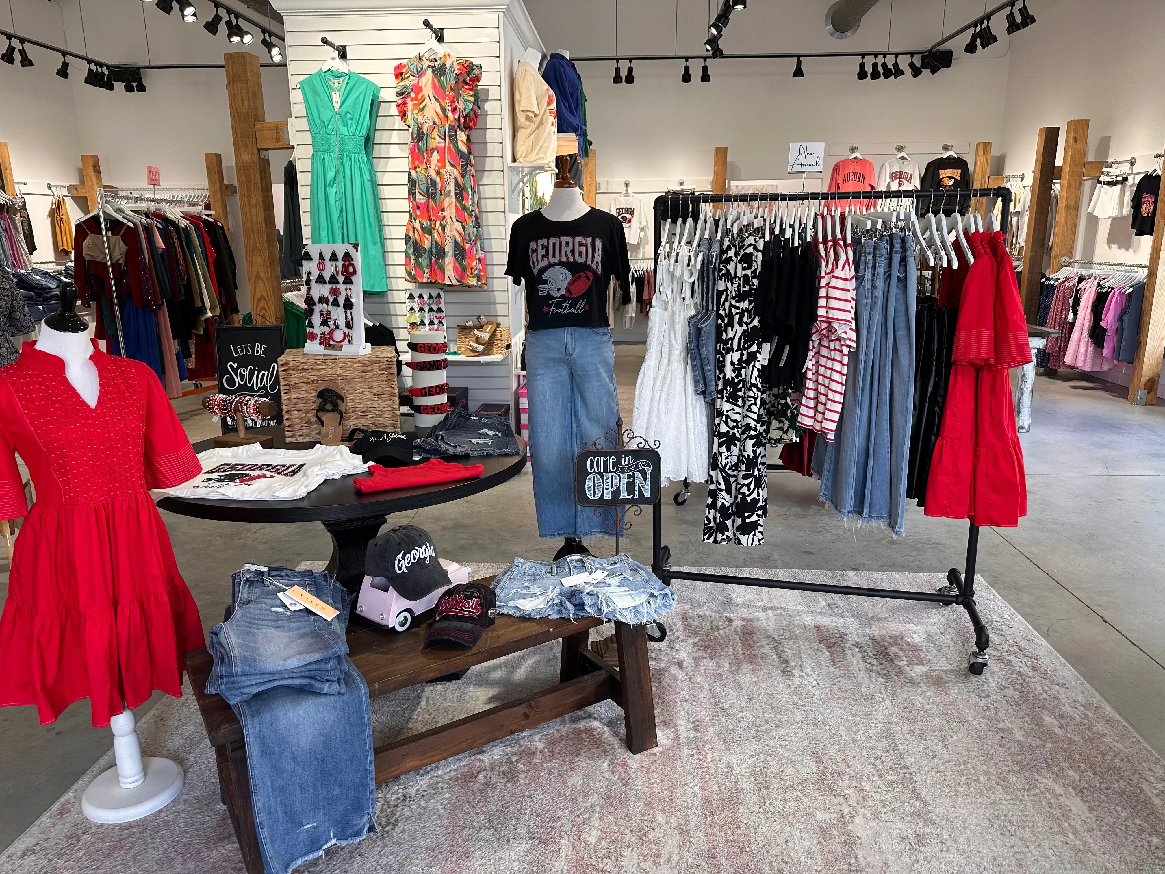 New Arrivals Statement Boutique