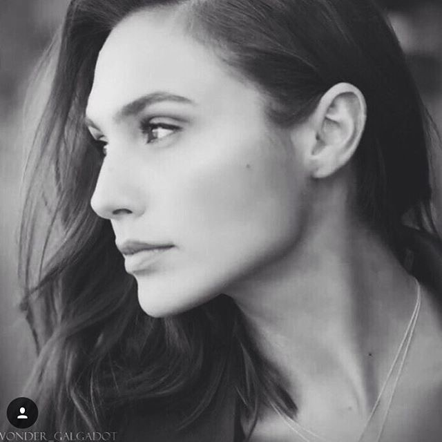 Gal Gadot Wonder Woman