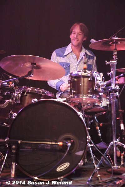 Dead Winter Carpenters