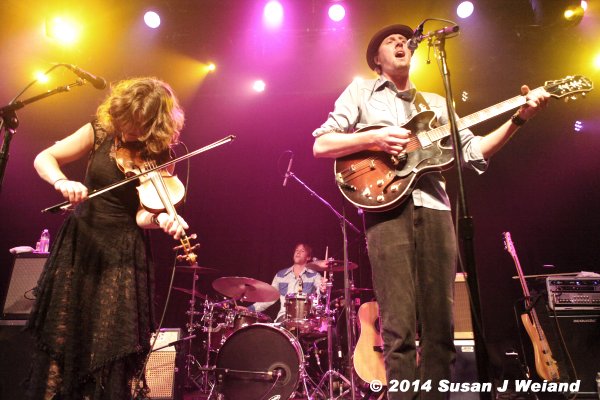 Dead Winter Carpenters