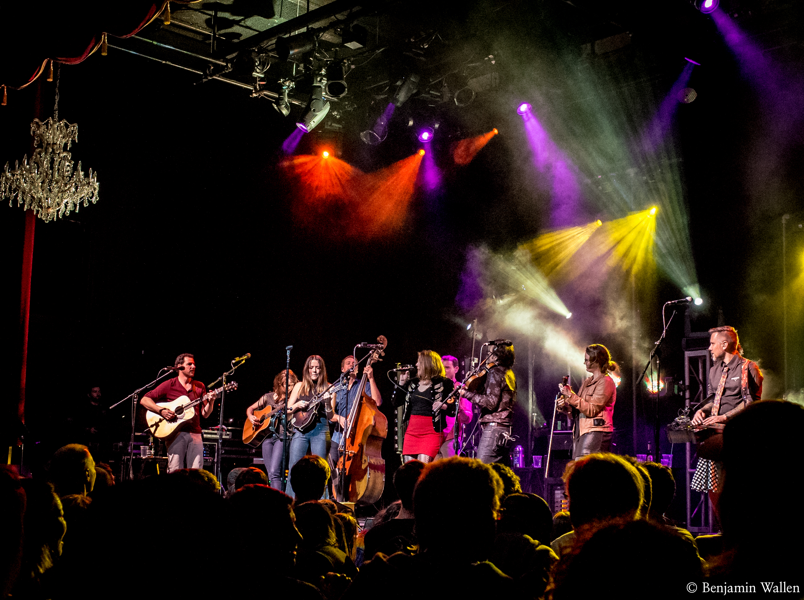 The Infamous Stringdusters