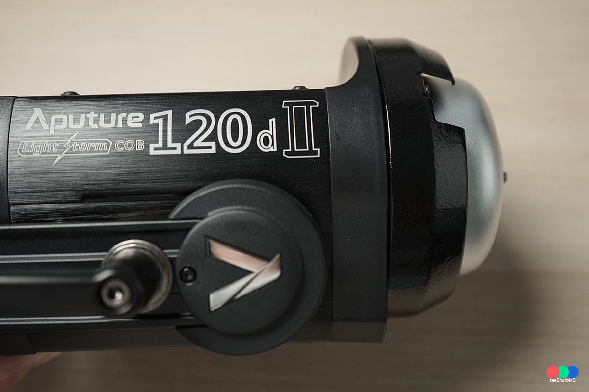 เปรียบเทียบ Nanlite Forza60 vs Apature 120dii