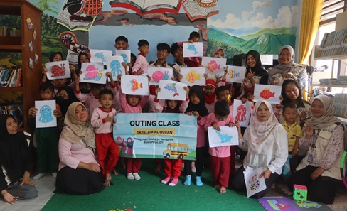 Mahasiswa UMBY Sulap Fasilitas Desa Sidoharjo Jadi Pusat Literasi  