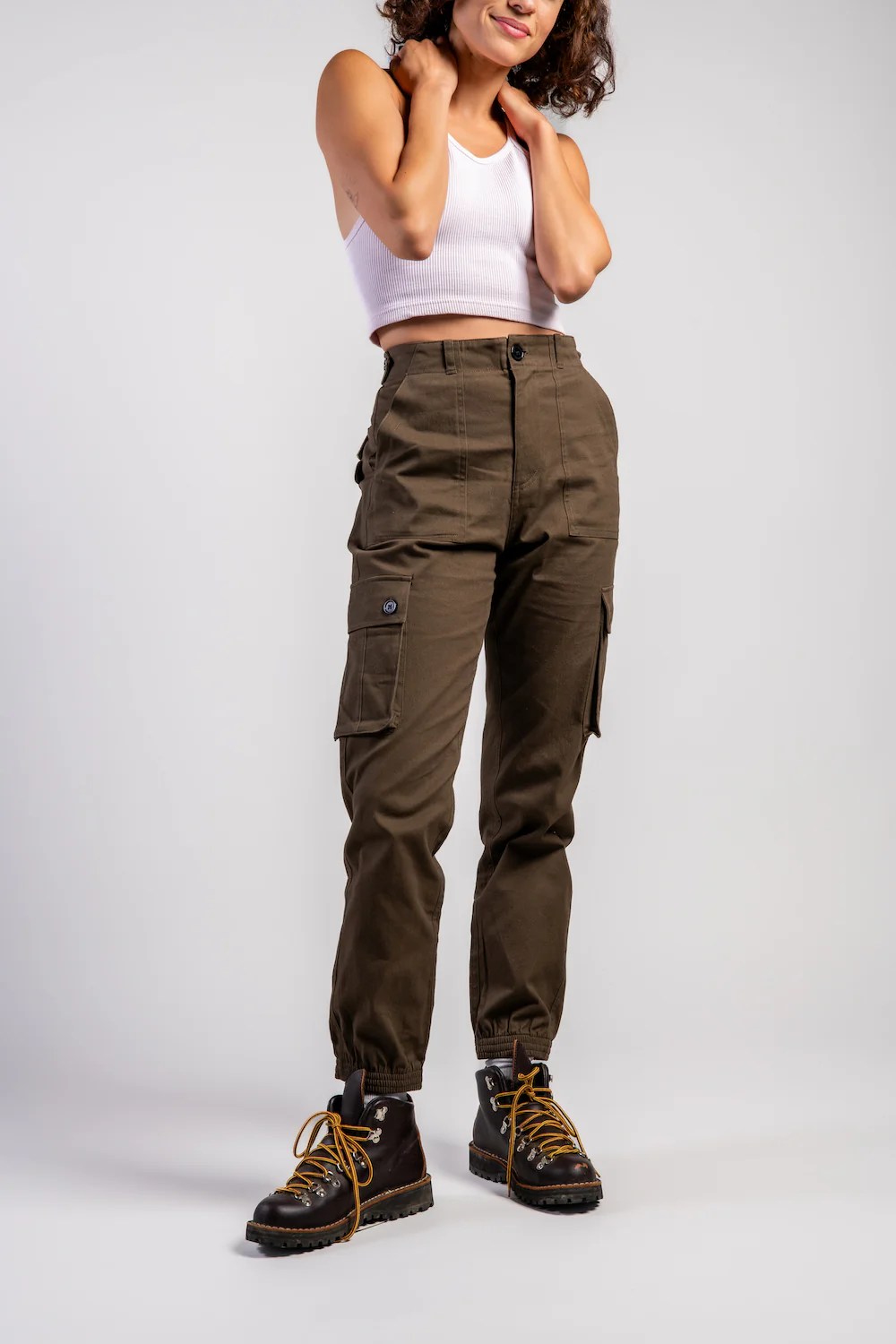 Wondery Isabel 3.0: Your Ultimate Outdoor Companion Introduction Whether you're a seasoned hiker, a casual camper, or simply someone who loves the great outdoors, having the right gear is essential. The Wondery Isabel 3.0 is a versatile and comfortable pant designed to meet the needs of outdoor enthusiasts of all levels. In this comprehensive review, we'll delve into the features, benefits, and overall performance of the Wondery Isabel 3.0. Wondery Isabel 3.0: A Brief Overview The Wondery Isabel 3.0 is a high-quality outdoor pant that offers a perfect blend of durability, comfort, and functionality. It's crafted with premium materials and innovative design elements to ensure optimal performance in various outdoor conditions. Whether you're trekking through rugged terrain, exploring national parks, or simply enjoying a leisurely hike, the Isabel 3.0 is a reliable companion. Key Features of the Wondery Isabel 3.0