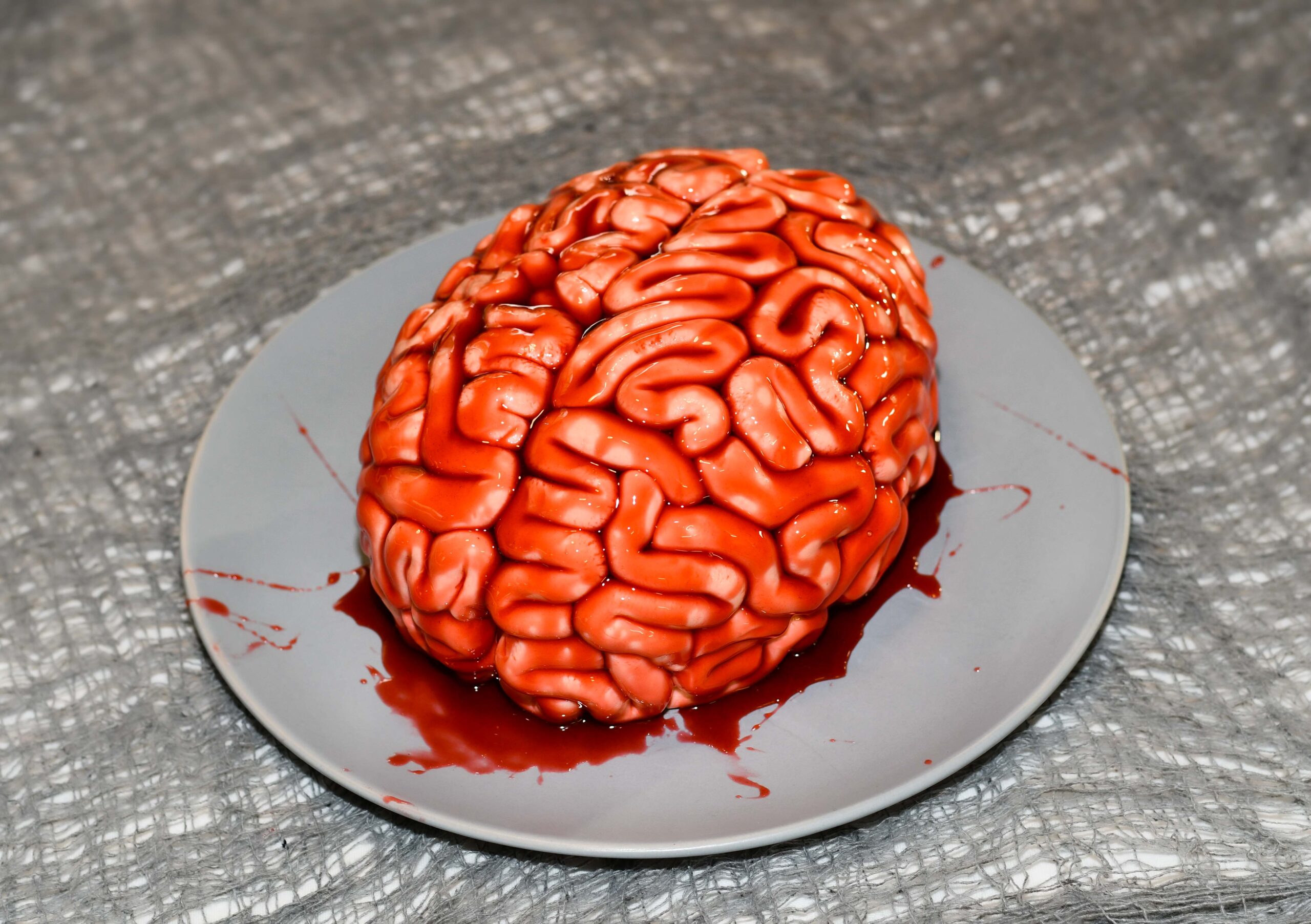 Bloody Brain Cake (Lactose Free!) – Sickly Sweet Creations