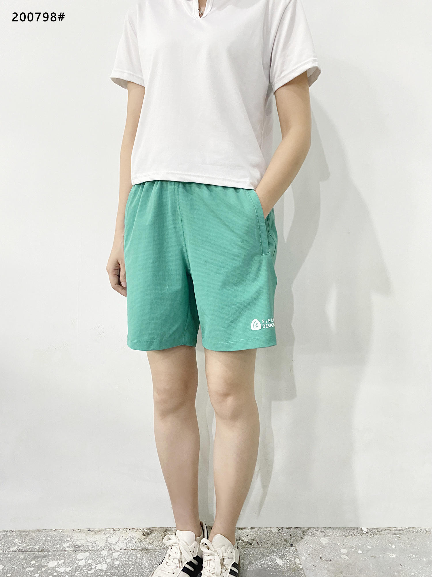 Women Casual Shorts – Lightweight Summer Shorts for Daily & Outdoor Wear
