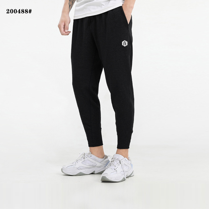 Men Tapered Jogger Pants – Stretch Training Sweatpants for Sports and Daily Wear