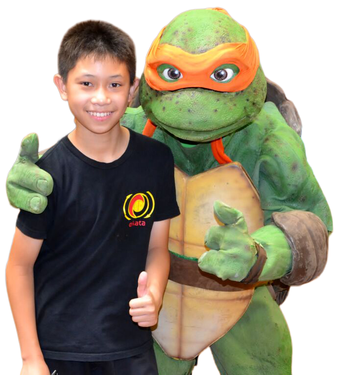 kid with turtle