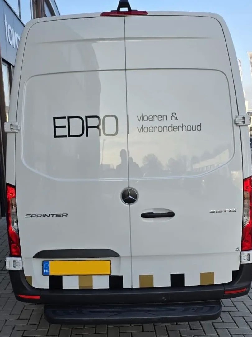 voertuigbelettering, bedrijfsreclame, bedrijfsbus reclame, bedrijfsauto reclame, bedrijfsbus wrappen, reclame op voertuig, reclame op auto, autoreclame, signklus, twente