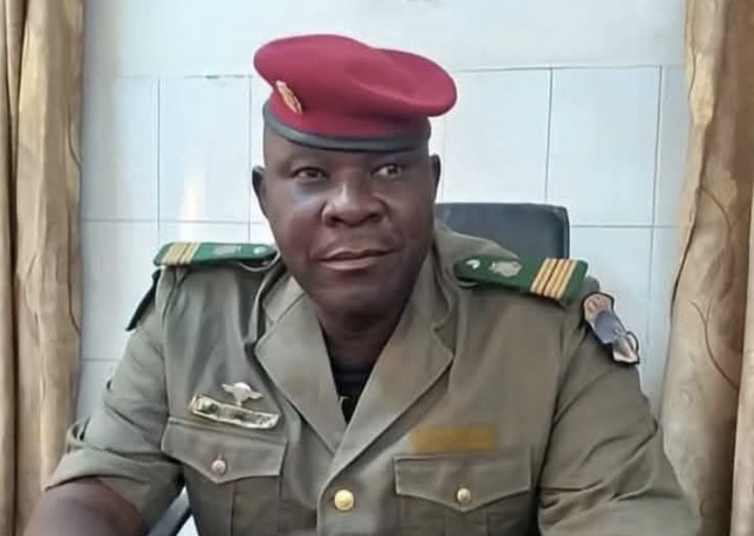 ߖߌ߬ߣߍ߬: ߡߊ߬ߞߐ߬ߣߐ߲߬ߠߌ߲߬ ߛߌߦߊߡߊ߲ ߠߎ߬ ߞߐߝߍ߬߸ ߞߑߟߏߘ ߔߌ߯ߝ߭ߌ߫ ߝߎ߬ߙߋ ߓߘߊ߫ ߟߊߕߊ߬ߡߌ߲߫ ߊ߬ ߞߐߙߍ ߡߊ߬