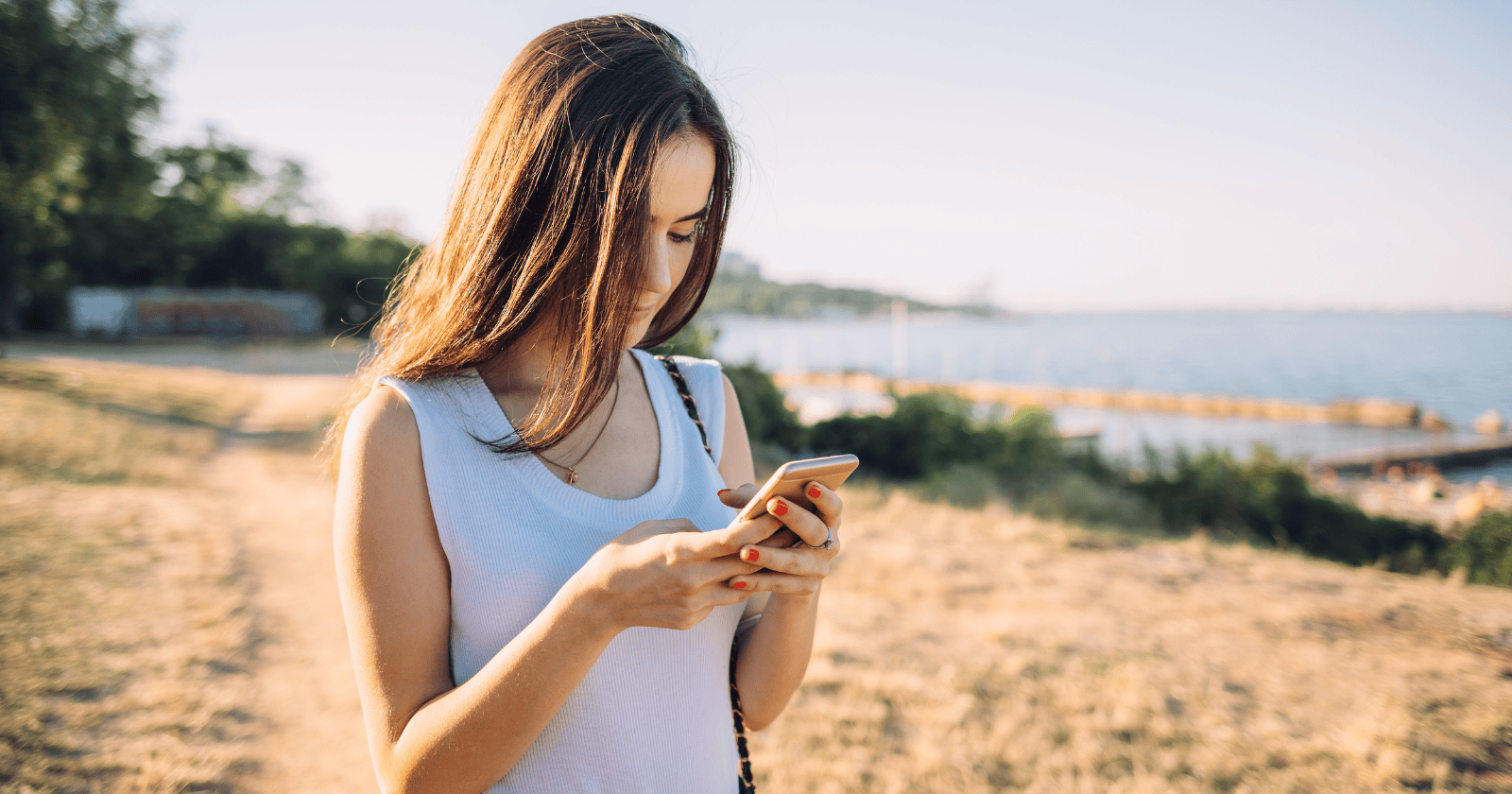 The Psychology Behind Texting: Why Some People Prefer It Over Phone Calls (2026)