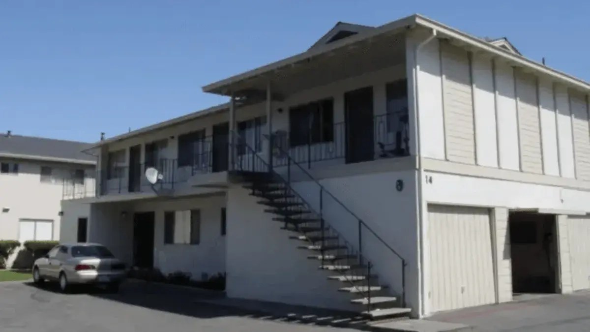 101 Roundtable Dr