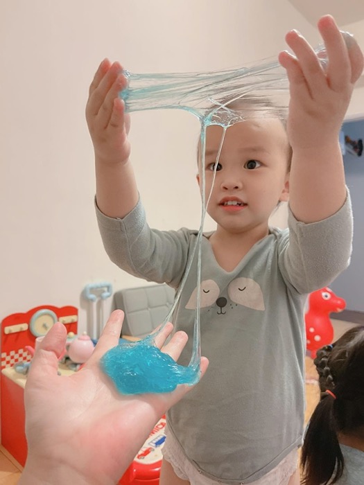 頭髮或衣服沾到史萊姆-居家快速解決小撇步