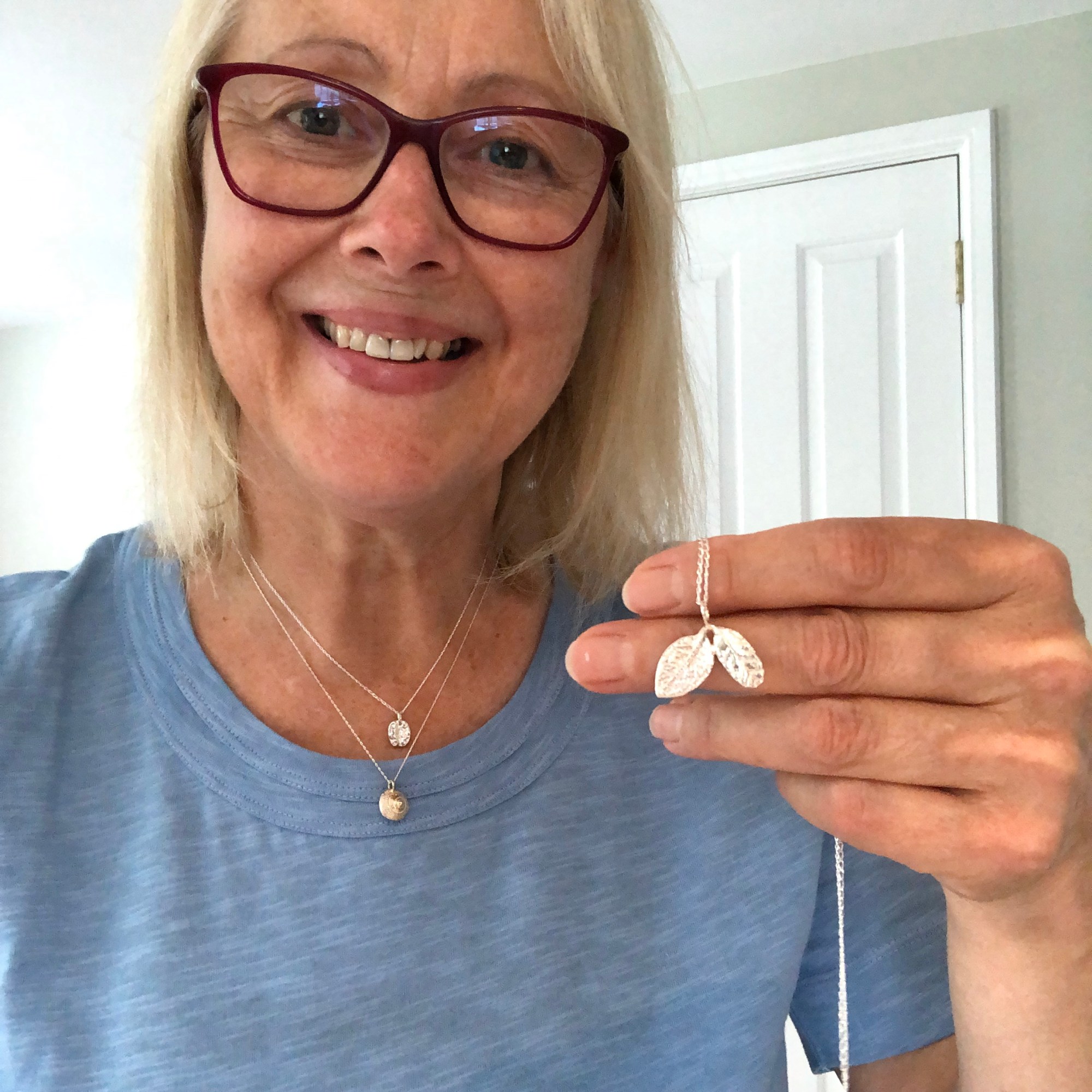 what length of chain for layering a silver leaf pendant