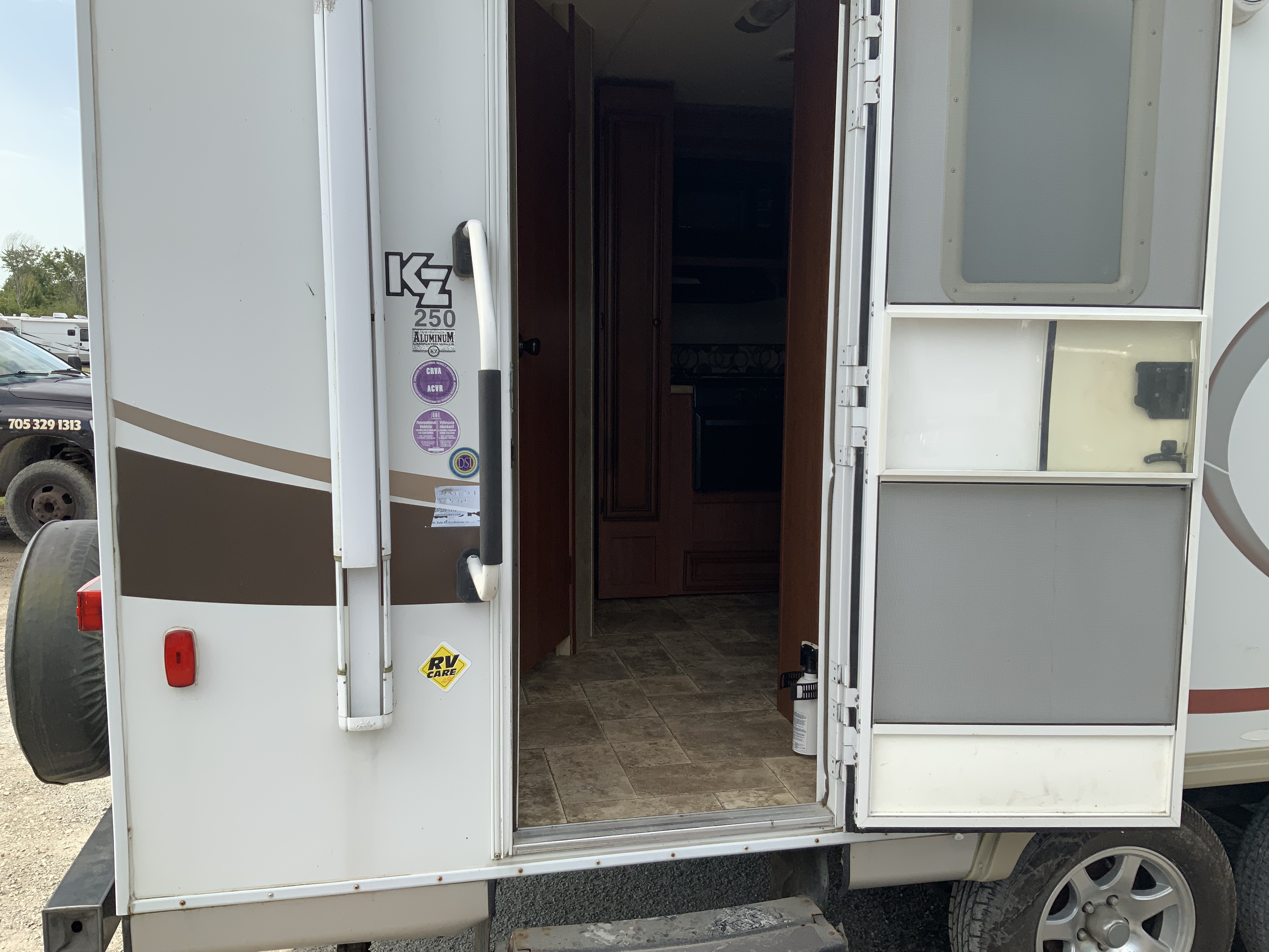 2011 KZ Spree LX Super Lite 250 - Simcoe County Auto & RV