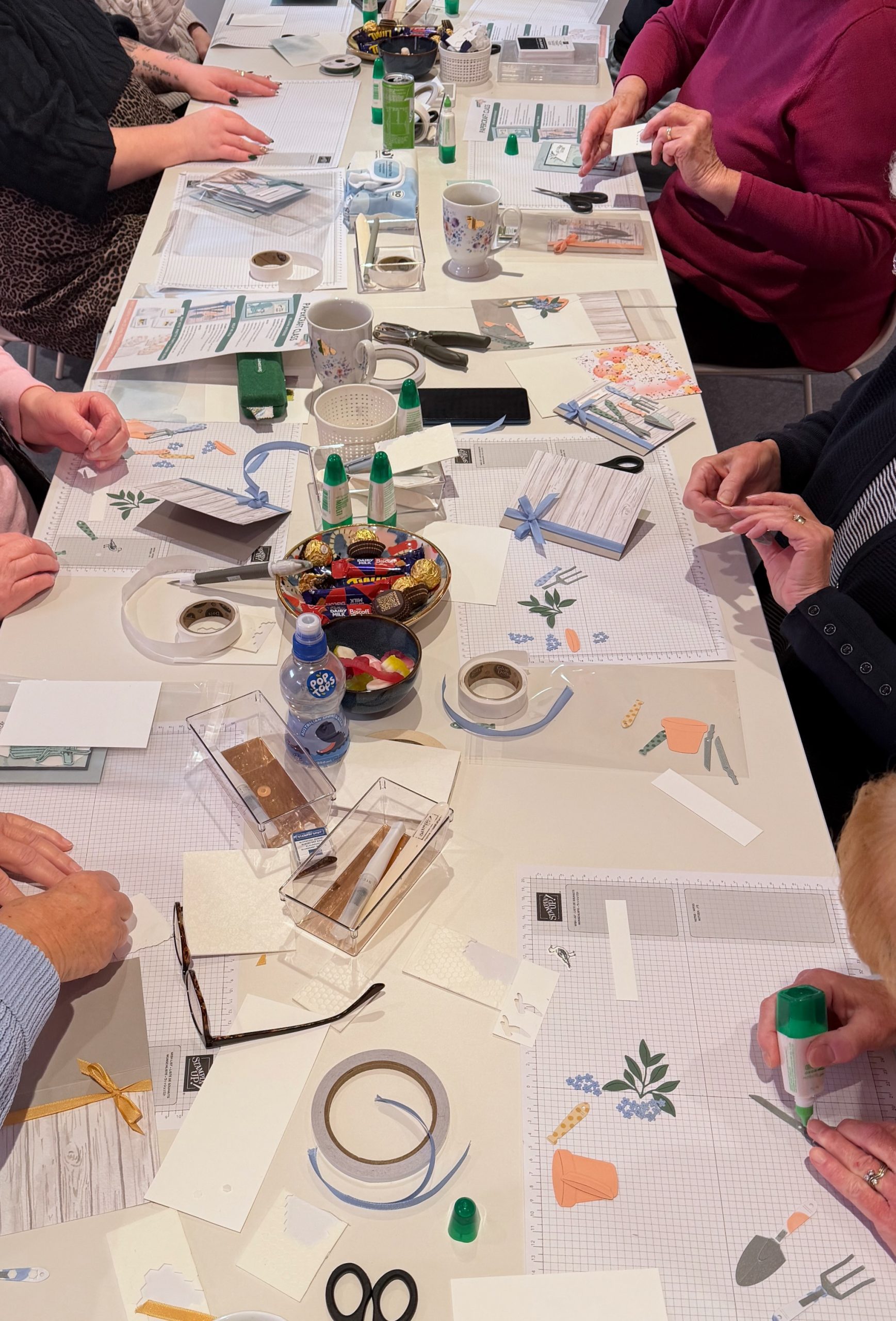 Cardmaking and papercraft classes in Ballarat