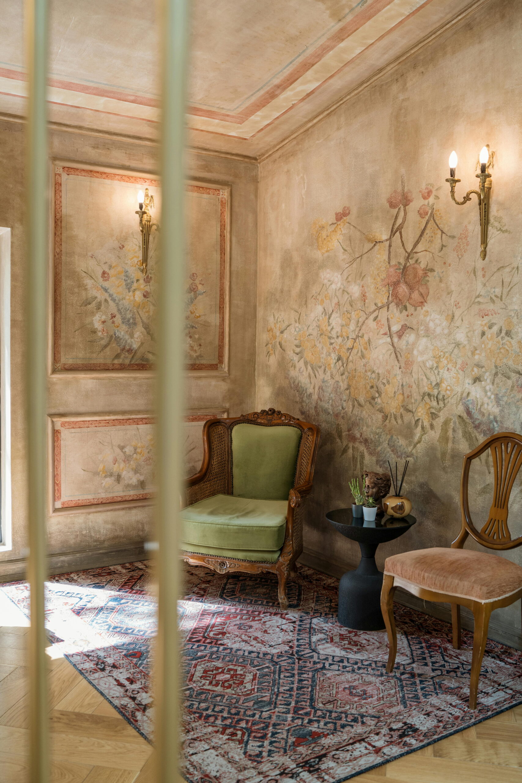 Waterproofing Services Barnslis - Elegant Room with Classic Decor