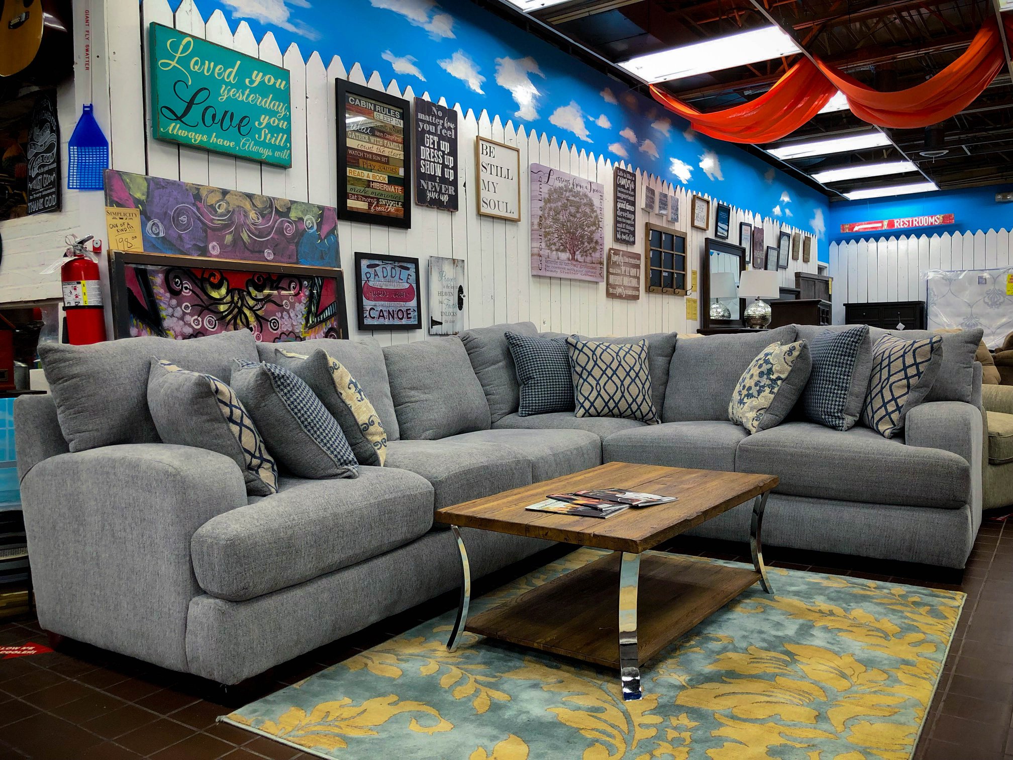 homeold Pat Coslett's Simplicity Furniture