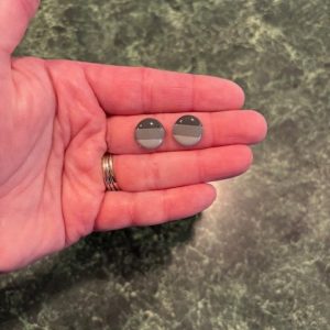 Gray Ombre Stud