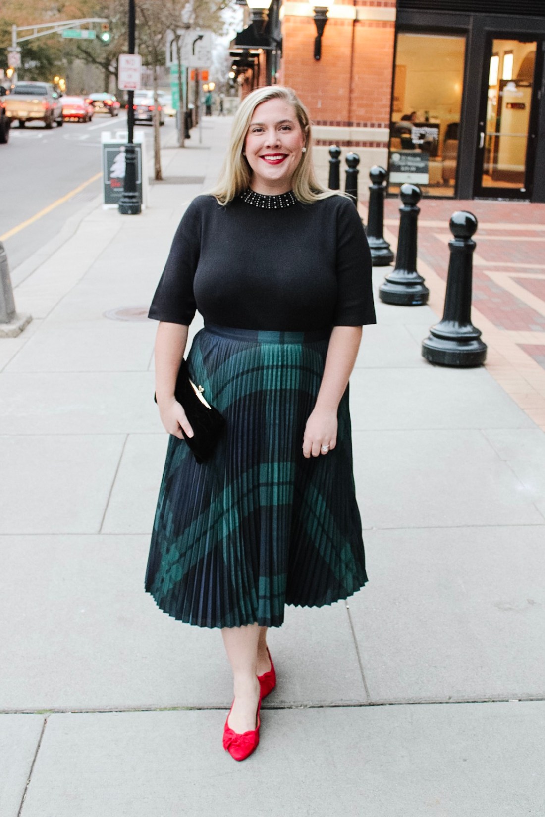 HOW TO STYLE TWO HOLIDAY PARTY LOOKS