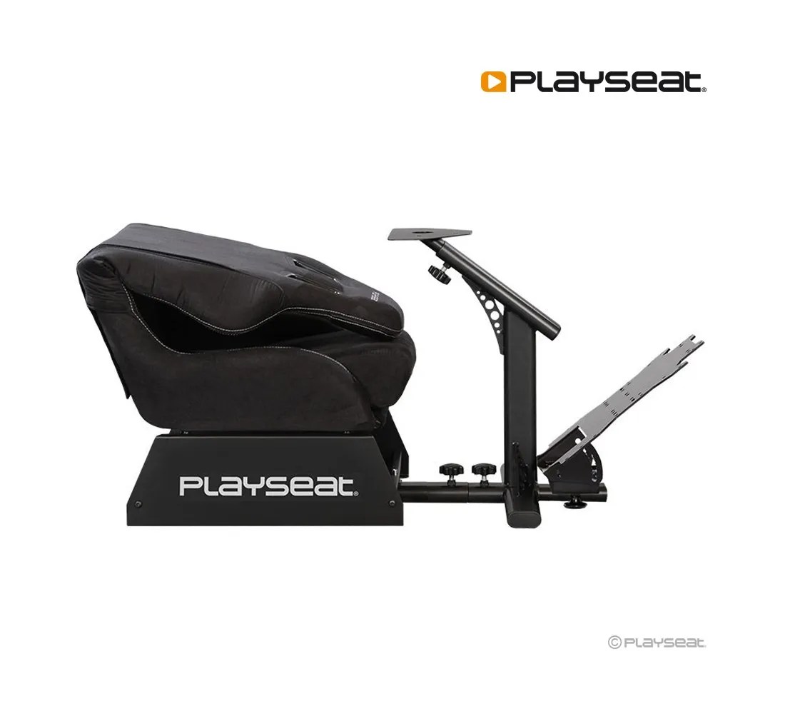 Playseat_Evolution_Alcantara_4