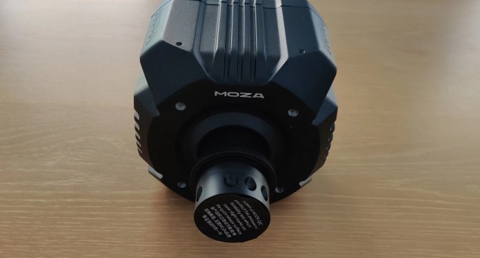 Moza Racing R5 PRO Bundle (19) Moza Racing R5 PRO Bundle (19)