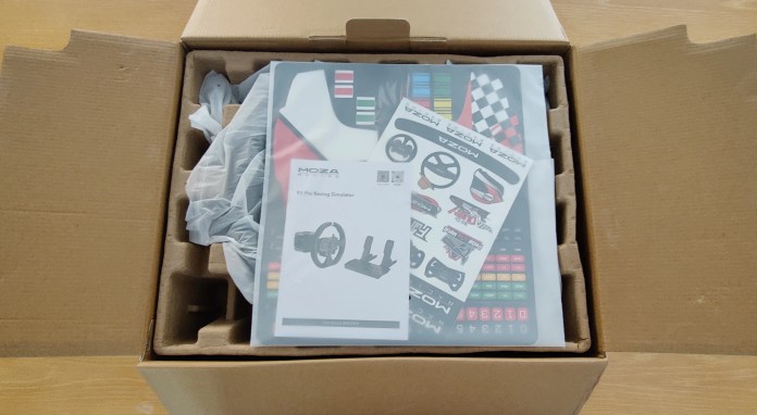 Moza Racing R5 PRO Bundle (3) Moza Racing R5 PRO Bundle (3)
