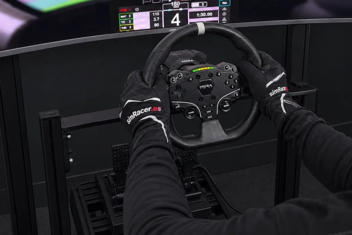 Moza Racing R5 PRO Bundle (35) Moza Racing R5 PRO Bundle (35)