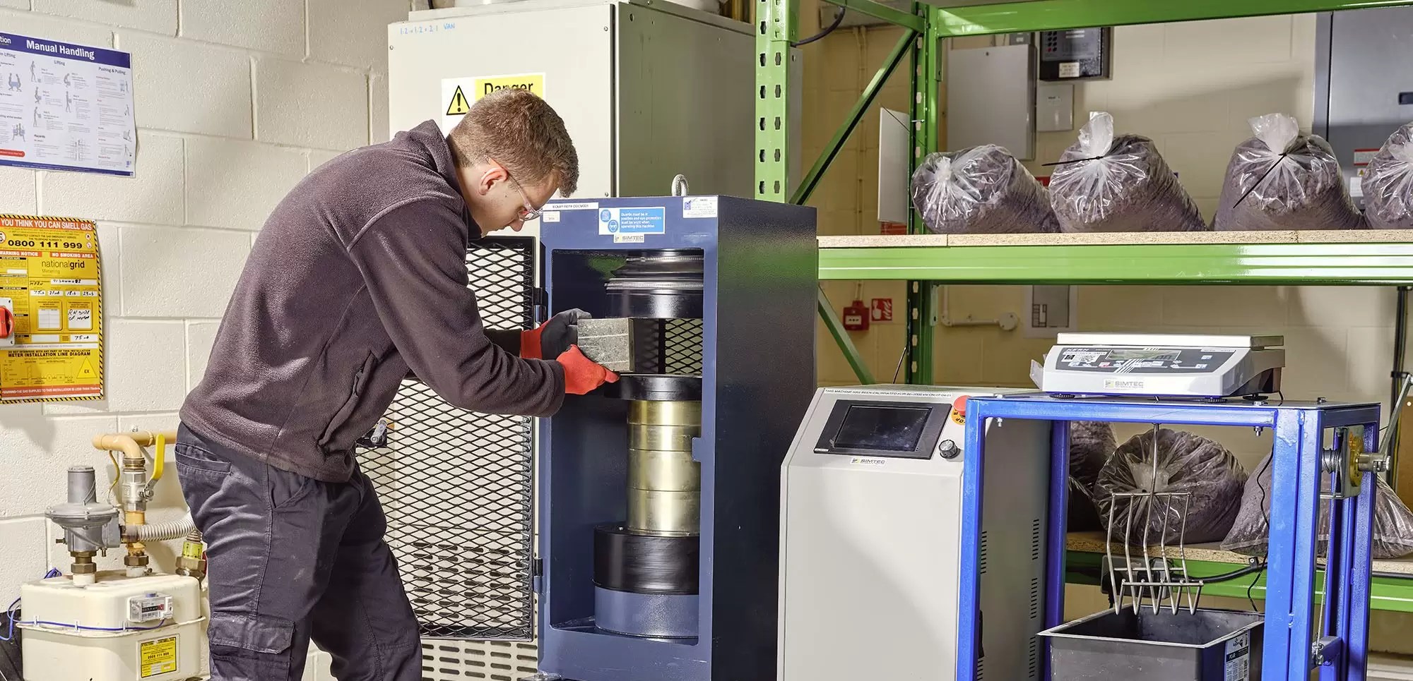 Concrete Concretetesting Materialstesting Simtec Materials Testing - Amazing 4K City Images | Free Download