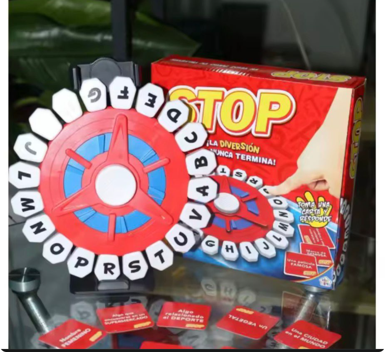 JUEGO DE MESA LETRAS STOPP 17.5X17.5CM 677802