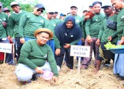 Haji Her, Sang Pahlawan Petani Tembakau Madura Haji Her, Sang Pahlawan Petani Tembakau Madura