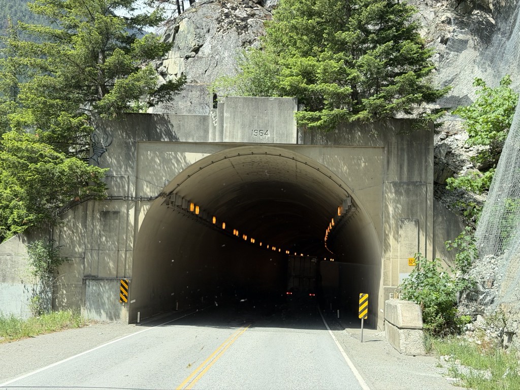 Two tunnels in quick succession Two tunnels in quick succession