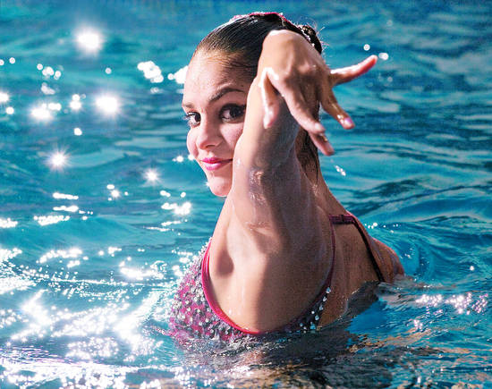 RADIOGRAFÍA DE UNA ATLETA DE NATACIÓN ARTÍSTICA