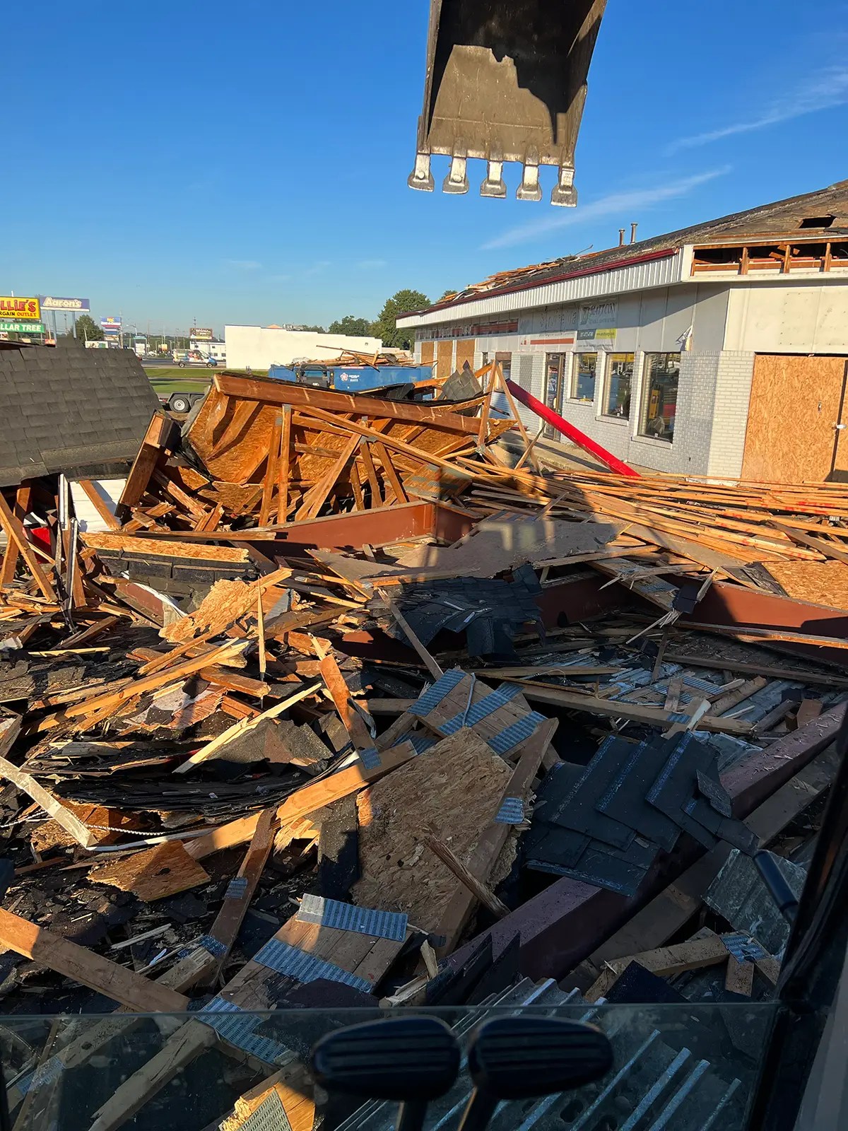 Demolition work, Sines Excavating