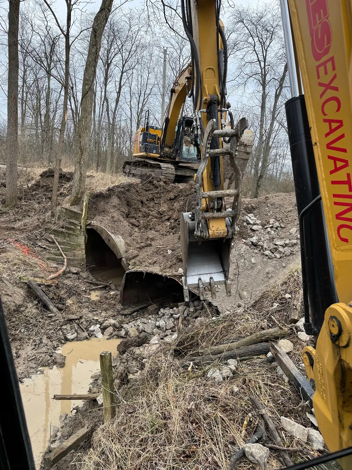 Large pipe, drive installation, Sines Excavating