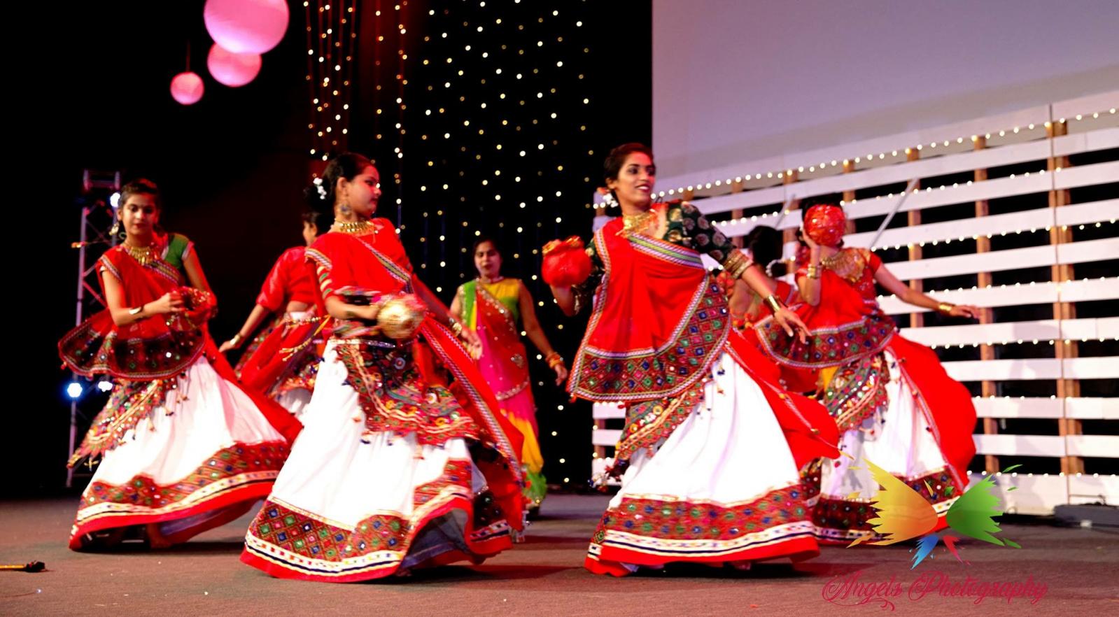 Details about alka yagnik biography like sign height, family pics, biodata,. Tulja Dance Acadmey Bollywood Dance Classes Nundah