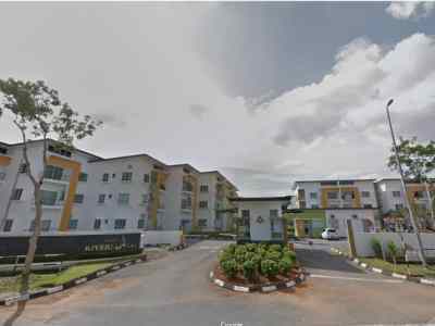 Ground-Floor Riveria Bay Apartment Big Unit Fully-Finished for SALE