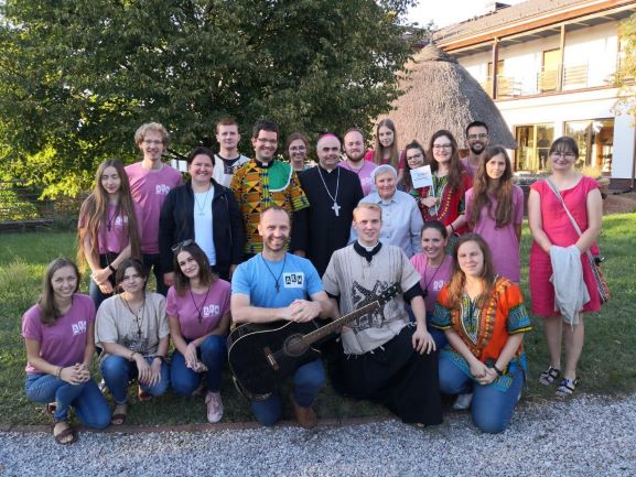 z ks. bp Adamem Babem