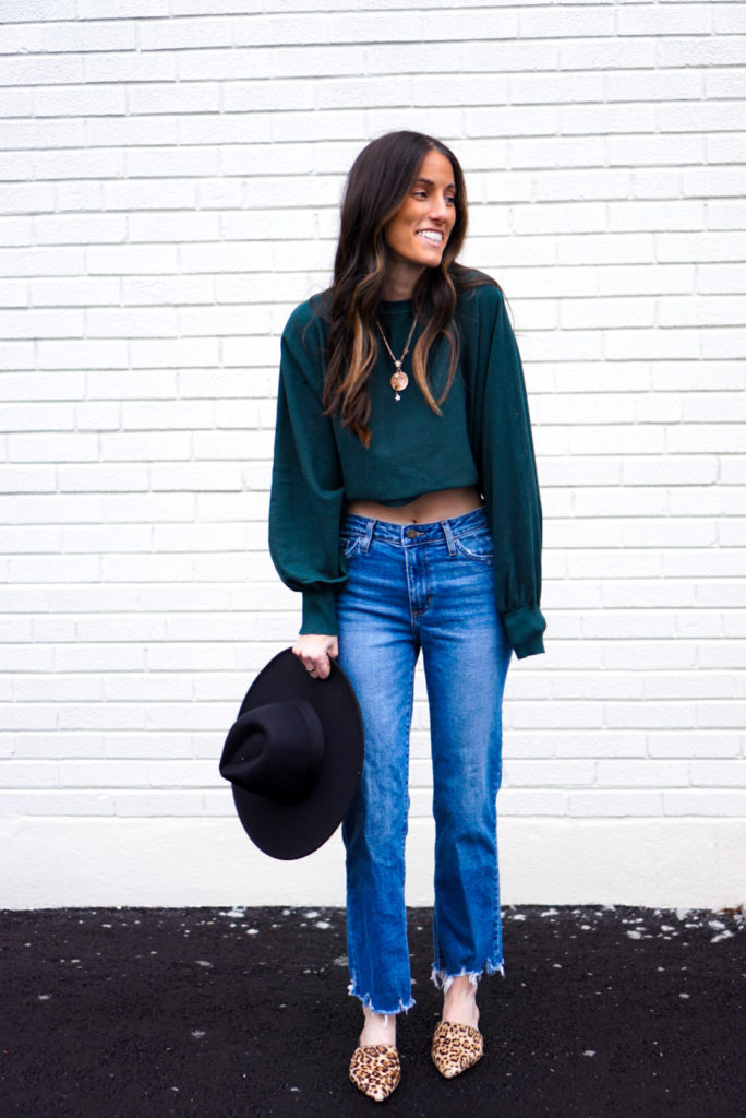 4 easy ways to style mom jeans in winter