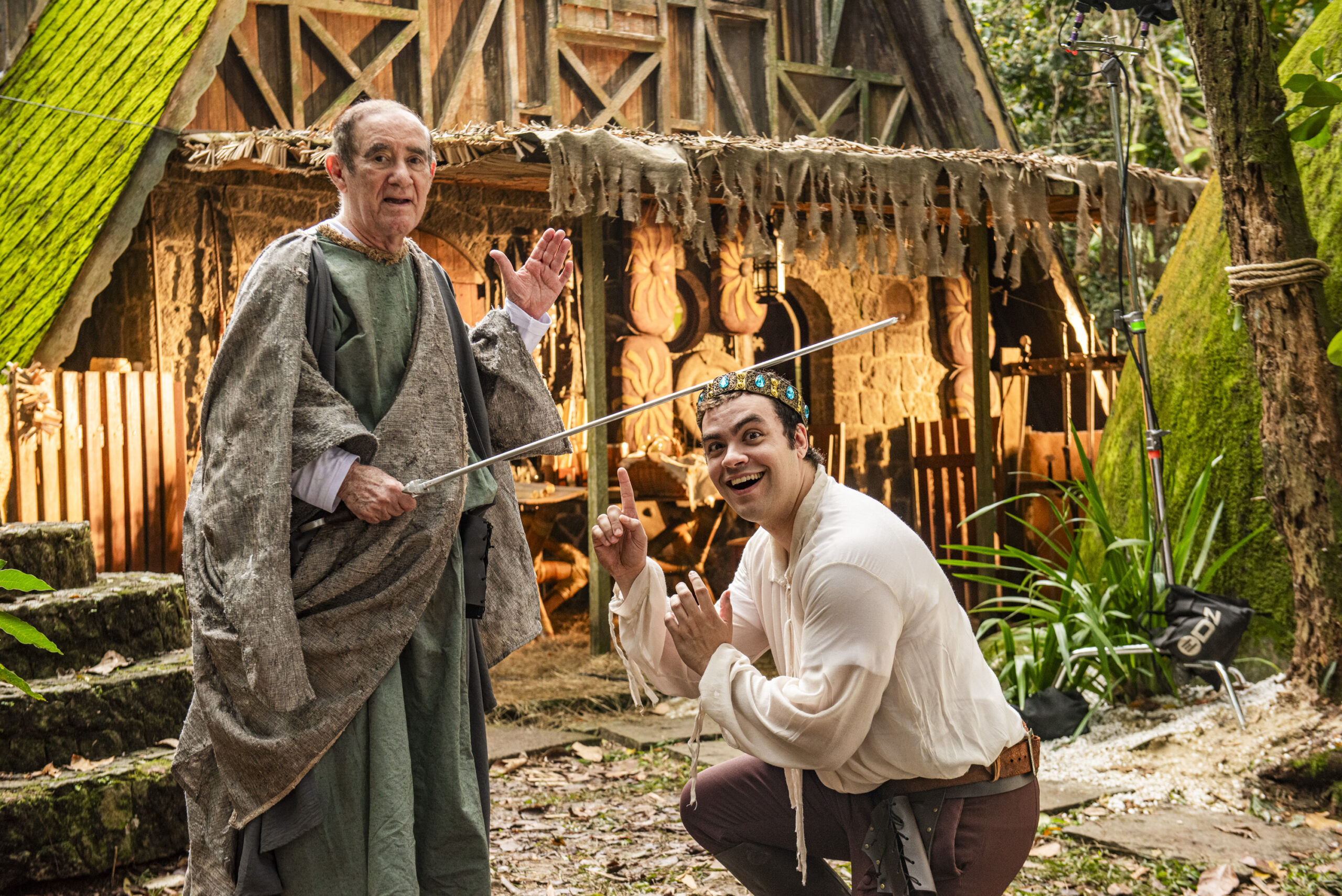 Luccas Neto e Renato Aragão, filme “Príncipe Lu e a Lenda do Dragão” confira fotos e vídeo de bastidores