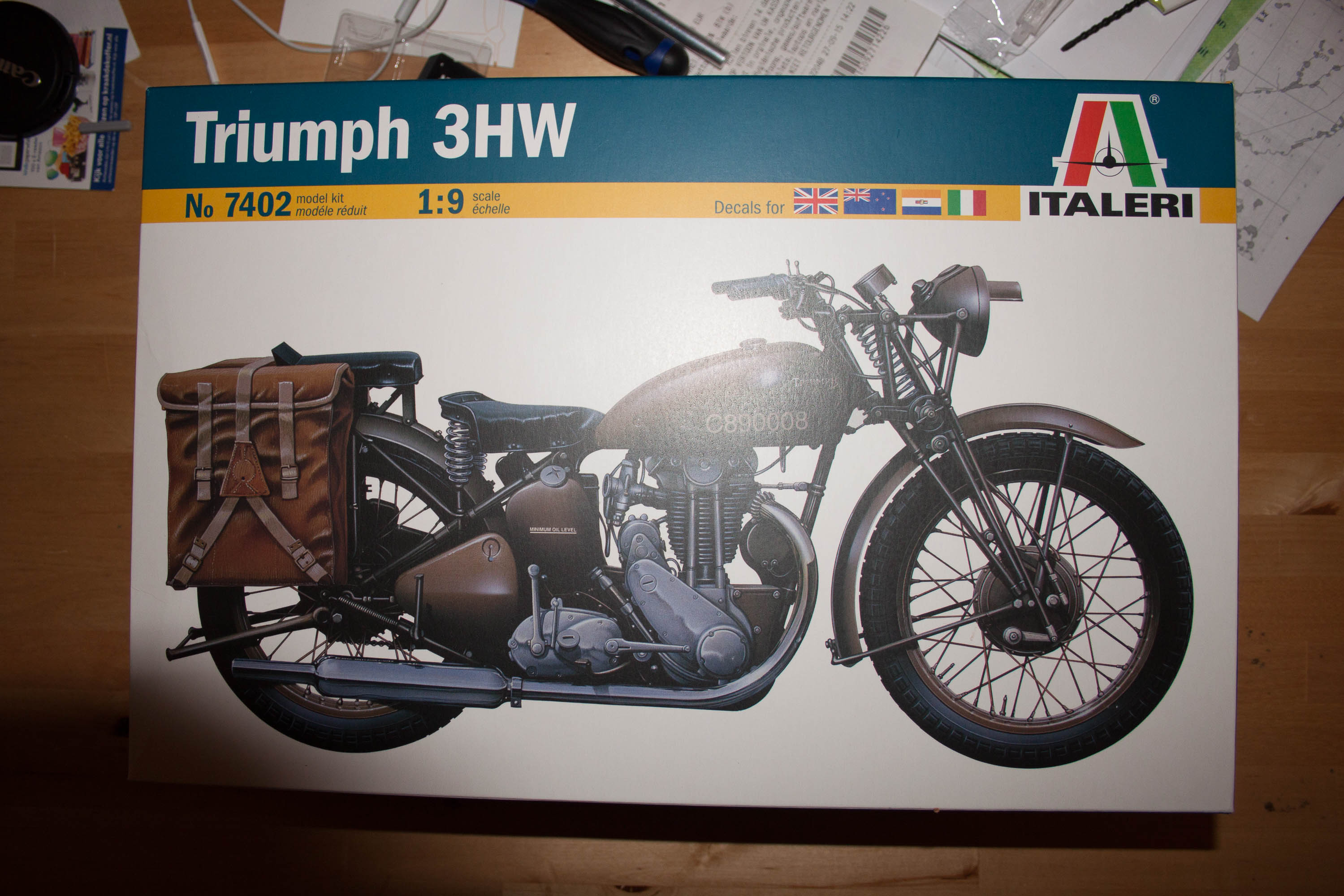 Review: Italeri 1/9 Triumph 3HW | SittingDucks Models